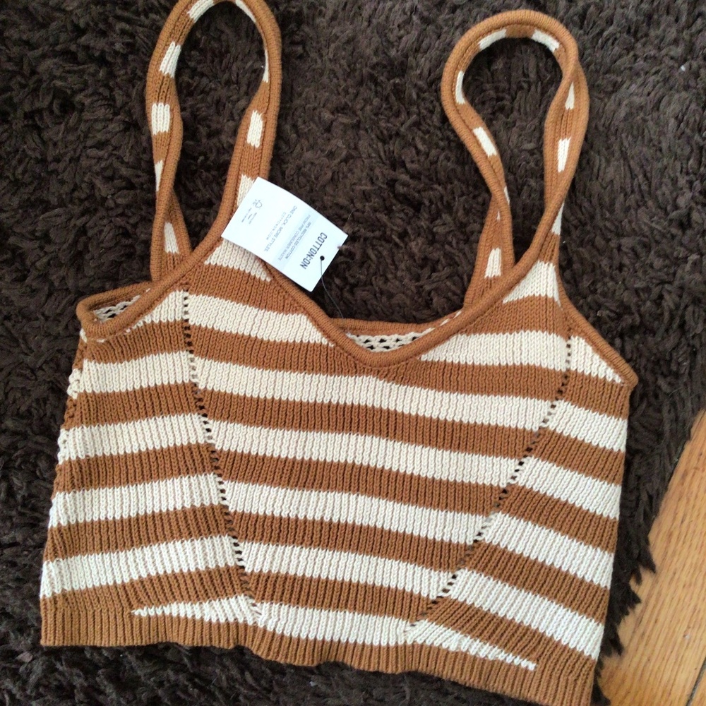 Crocheted crop cami. NWT